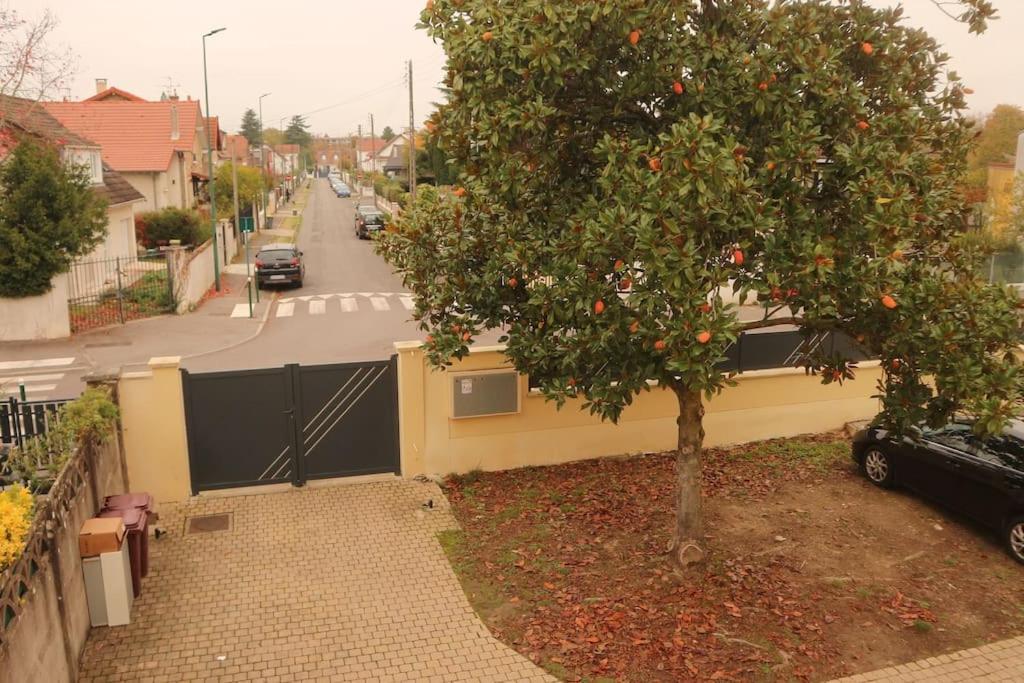 Appartement Duplex Proche Disney Et Paris Vaires-sur-Marne Eksteriør billede